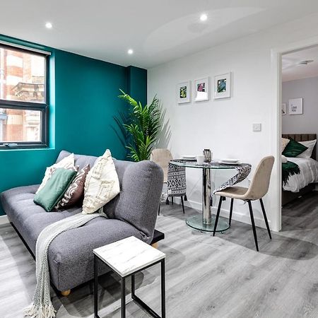 Cosy Modern Apt In Heart Of Stockport - Sleeps 4 Appartamento Esterno foto