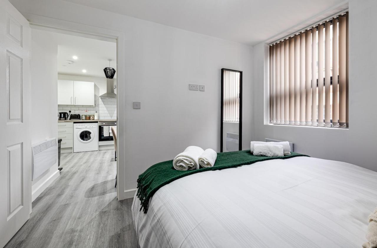 Cosy Modern Apt In Heart Of Stockport - Sleeps 4 Appartamento Esterno foto