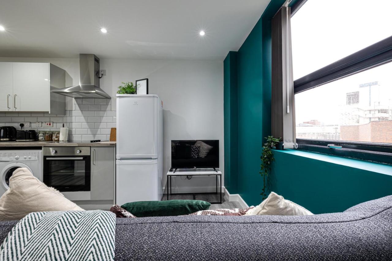 Cosy Modern Apt In Heart Of Stockport - Sleeps 4 Appartamento Esterno foto