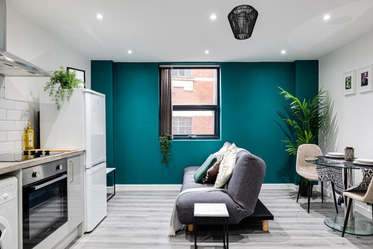 Cosy Modern Apt In Heart Of Stockport - Sleeps 4 Appartamento Esterno foto