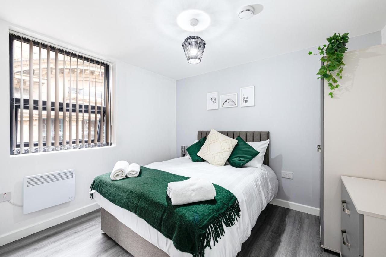 Cosy Modern Apt In Heart Of Stockport - Sleeps 4 Appartamento Esterno foto